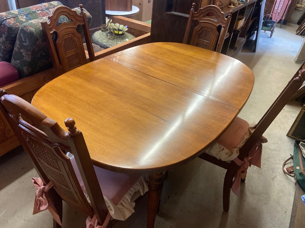 Mid-Century Mahogany Table and (4) Chairs