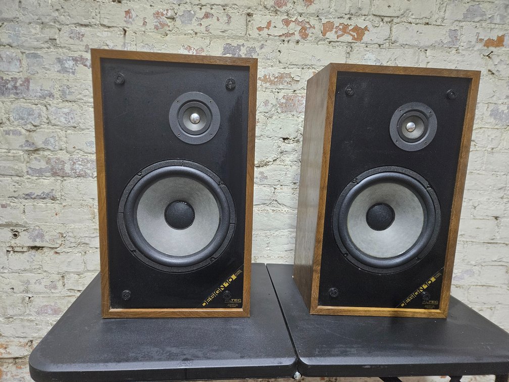 1980 dated Altec Lansing Design 10 Home Audio Speakers