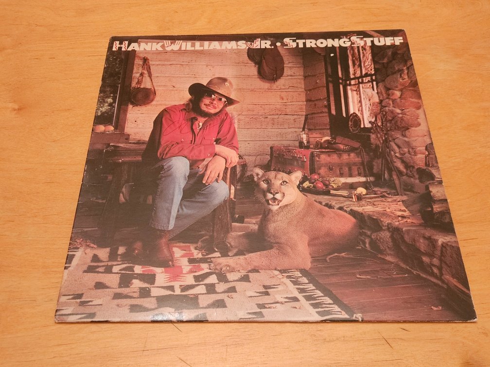 Hank Williams Jr.  -  Strong Stuff - LP. 1983