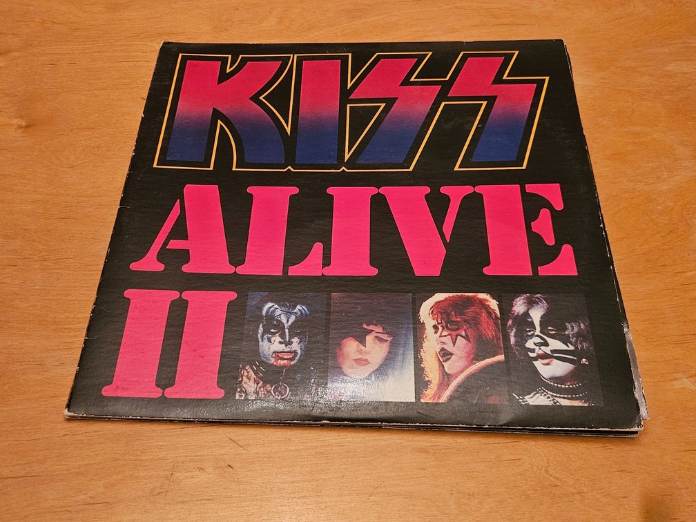 KISS  -  Alive II  -  Two LP Set