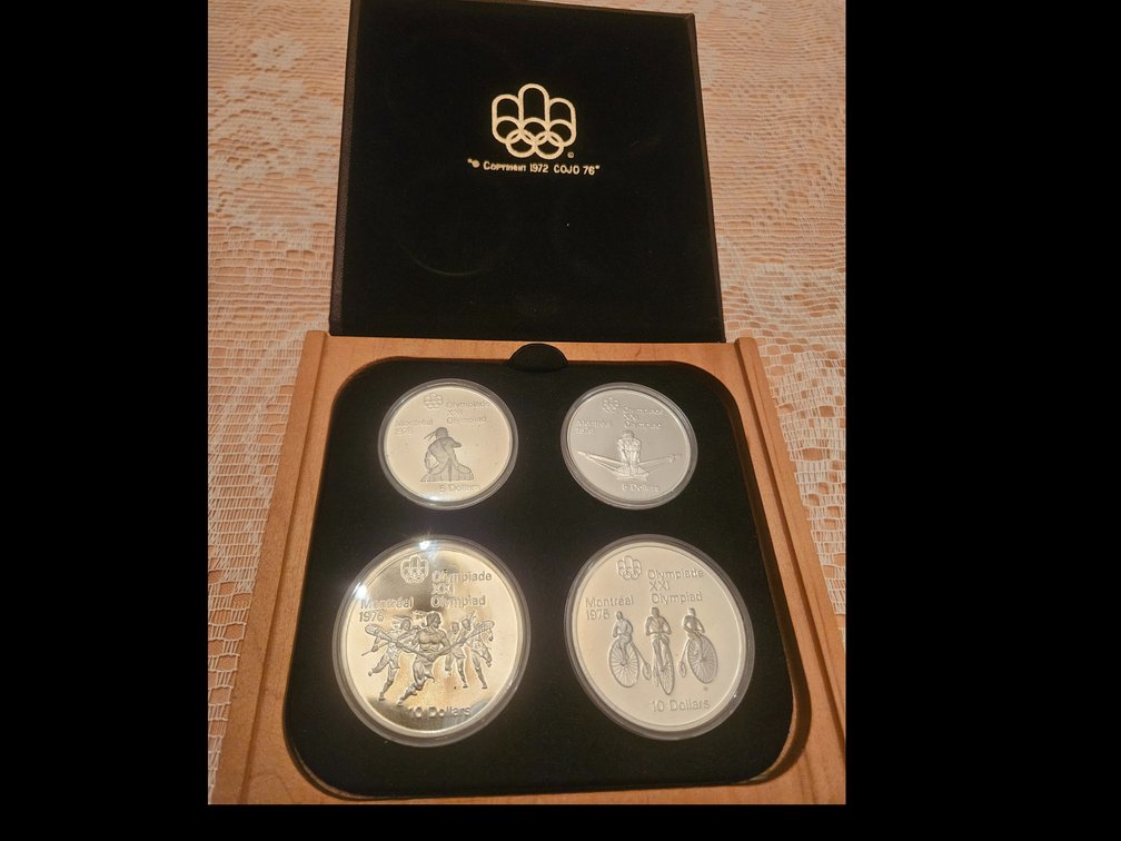 134.367 grams .925 Silver Canadian Coin Proof Set