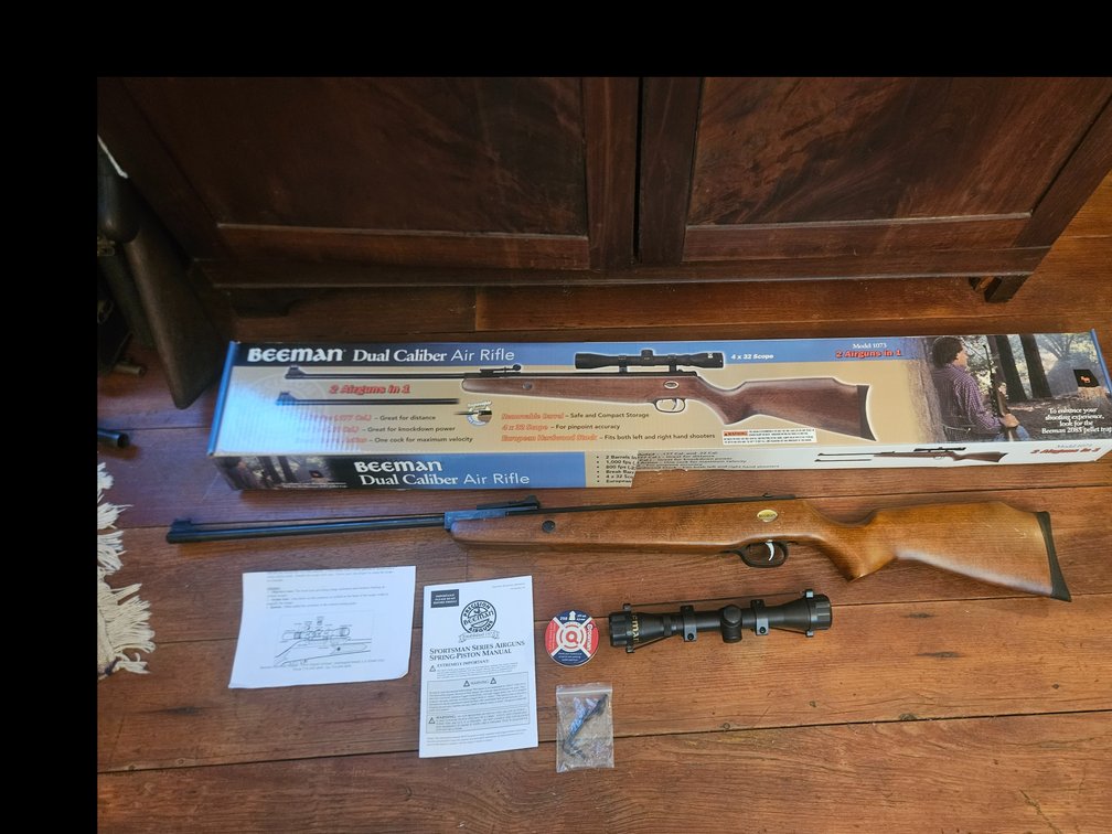 Beeman Model 1073 .177 Air Rifle in Box