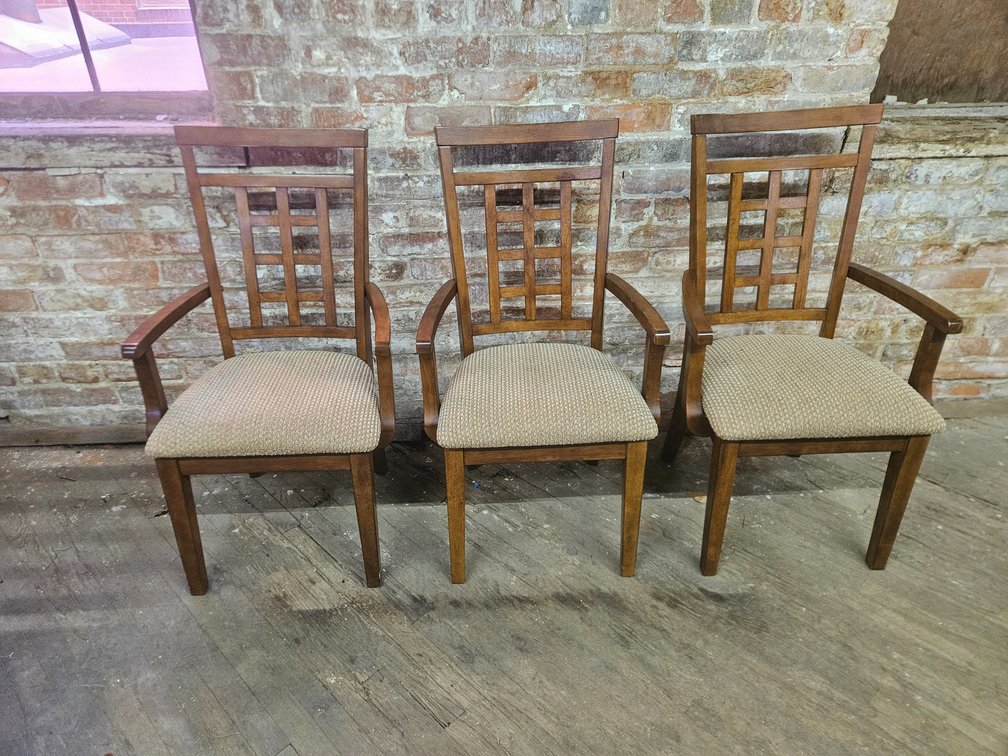 Set of 6 Kitchen / Dining Room Chairs