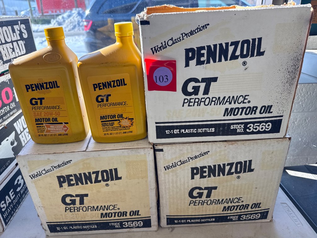 Pennzoil Motor Oil 20W-50, 35 bottles