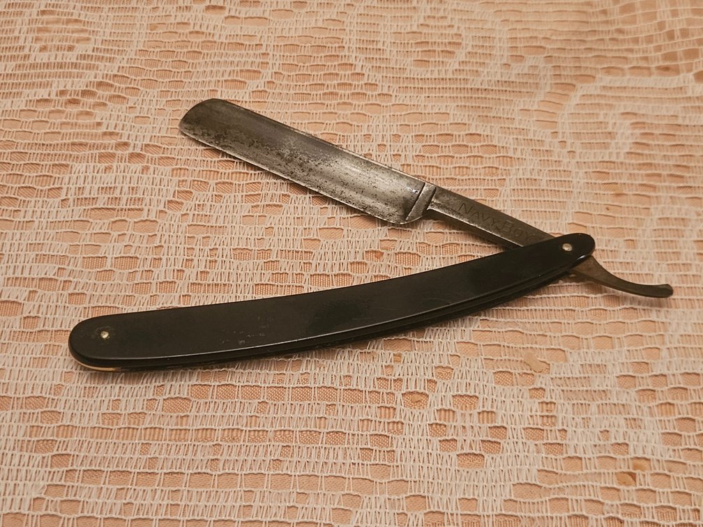 Early Straight Razor marked "Navy Boy Norfolk VA"