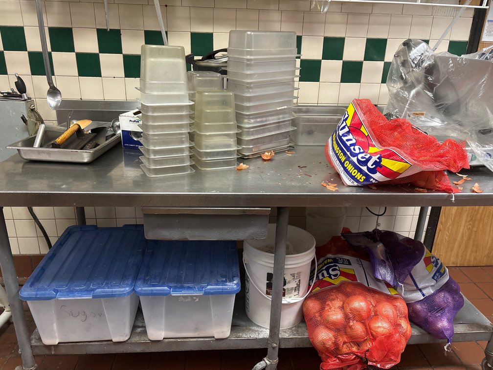 Stainless prep table w/ drawer and lower shelf; casters
