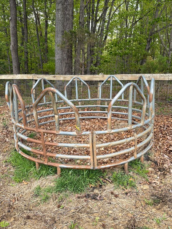 Horse round Bale feeder