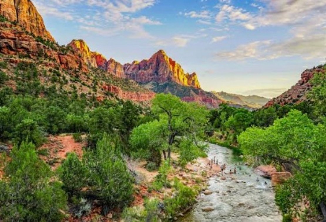 Two Night Luxury Suite at Cable Mountain Lodge