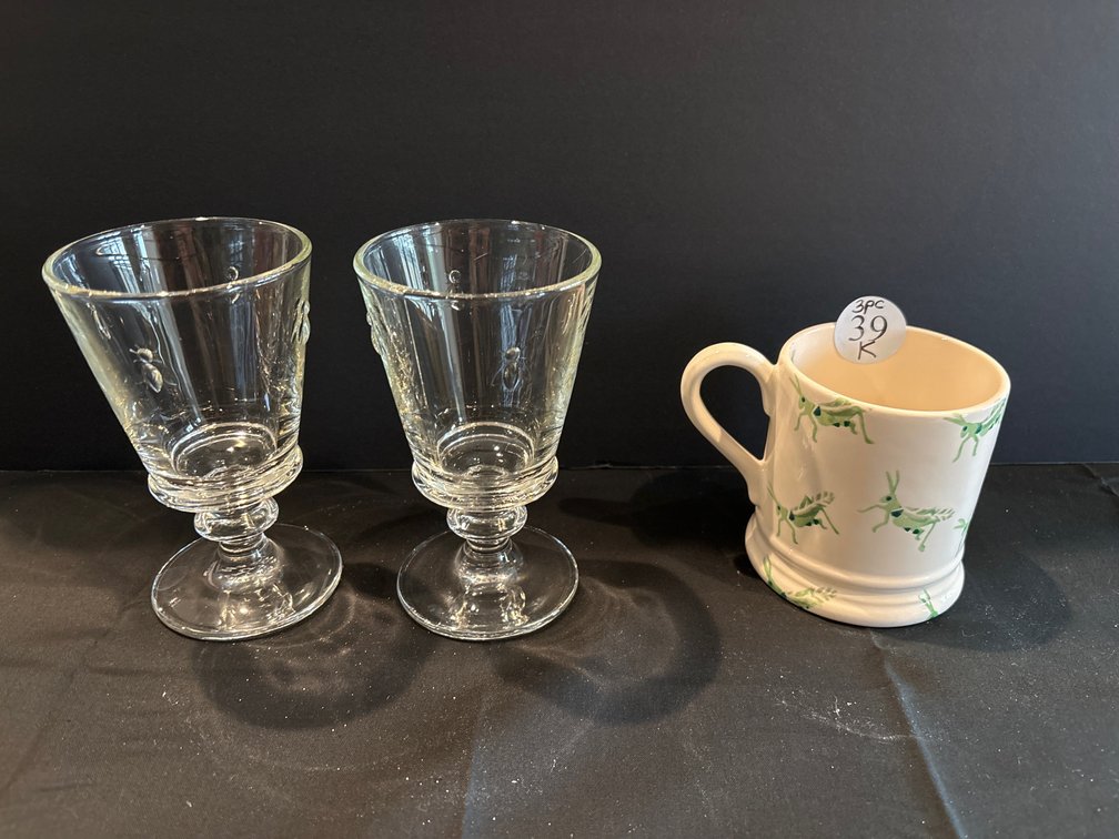 2 La Rochere bee goblets/Emma Bridgewater mug