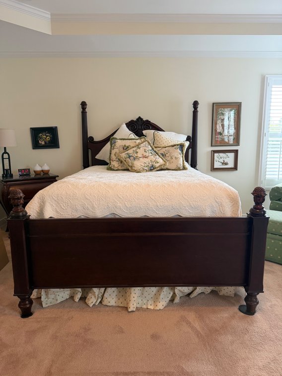 Bombay Company Mahogany Queen bed frame and set