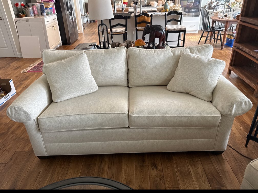 Ethan Allen Sofa, 76”W, immaculate condition