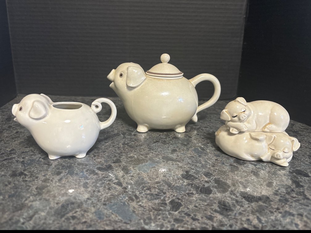 Fitz and Floyd pig teapot, creamer, covered trinket box
