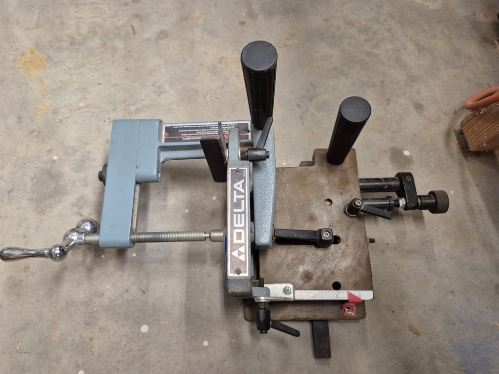 DELTA TENONING JIG model 34-182
