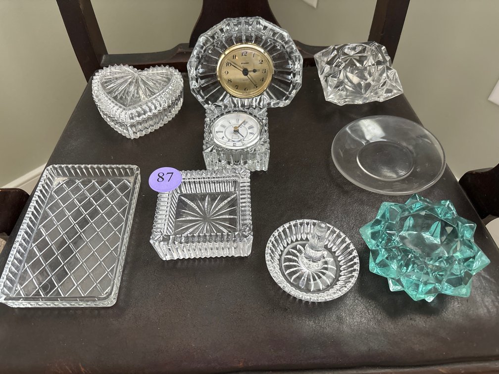 Collection of glass  and crystal items