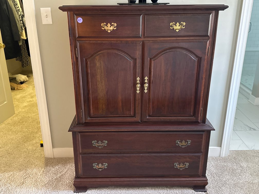 Solid Wood Chest of Drawers 