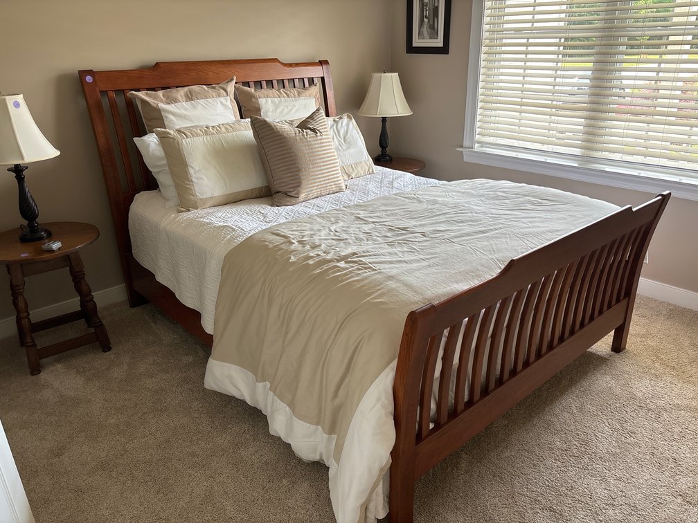 Mission style queen size wood bed/ high end bedding included