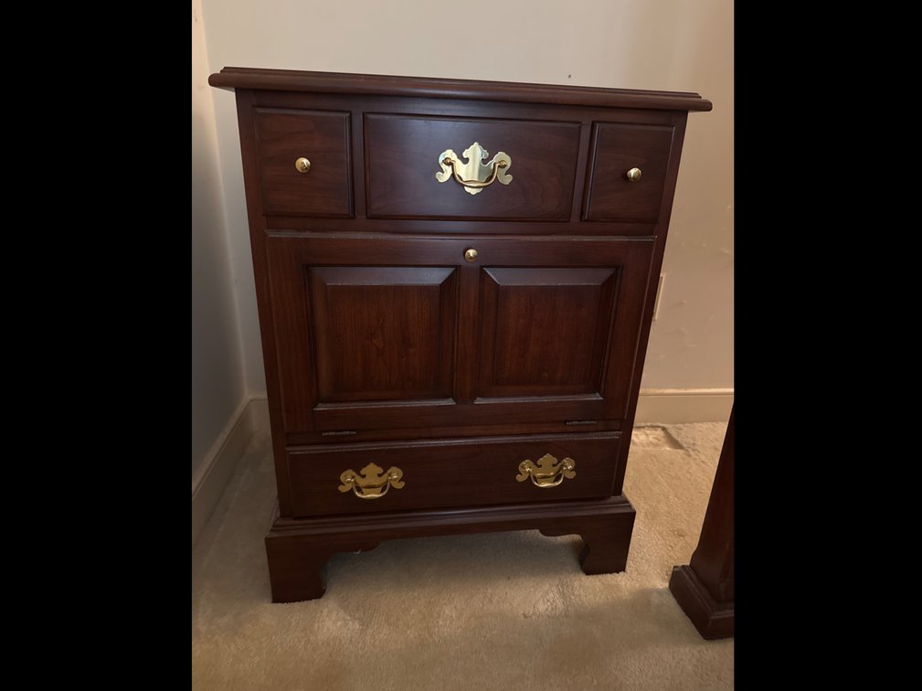 Henkel Harris Night Stand 4 drawer / Cabinet 