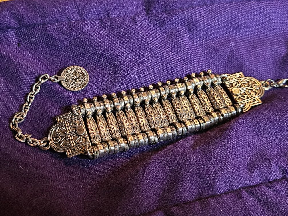 Silver Colored Multi-Link bracelet 
