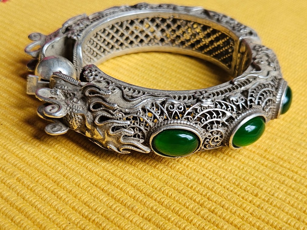 Ornate Silver Colored Bracelet with Faux Jade 