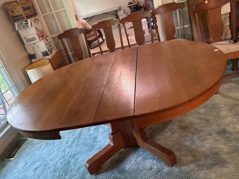 Solid Oak Dining Table with 3 Add’l Leaves