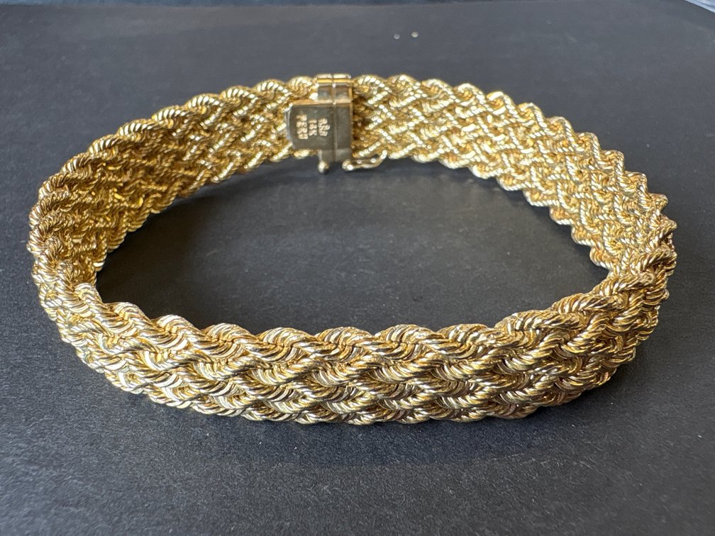 14K Twisted Rope Gold Bracelet