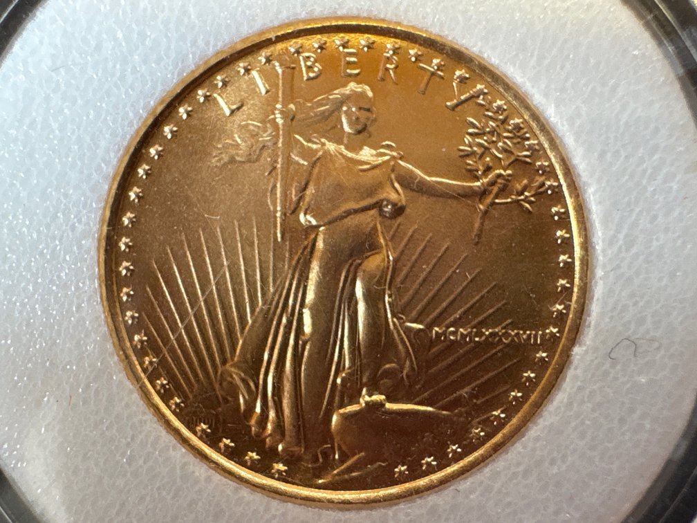 1/10 Oz Fine Gold 5 Dollars Coin