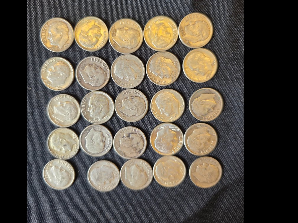 (25) Silver Dimes 