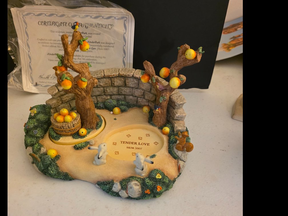 Hummel Scape #921D Kinder Park Display with Box 8" X 5" with original box 