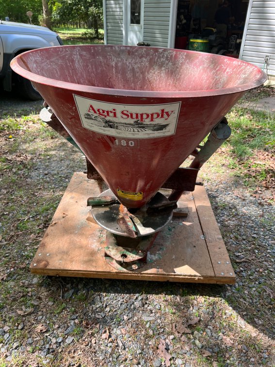 Agri Supply 180 3-point hitch cone spreader