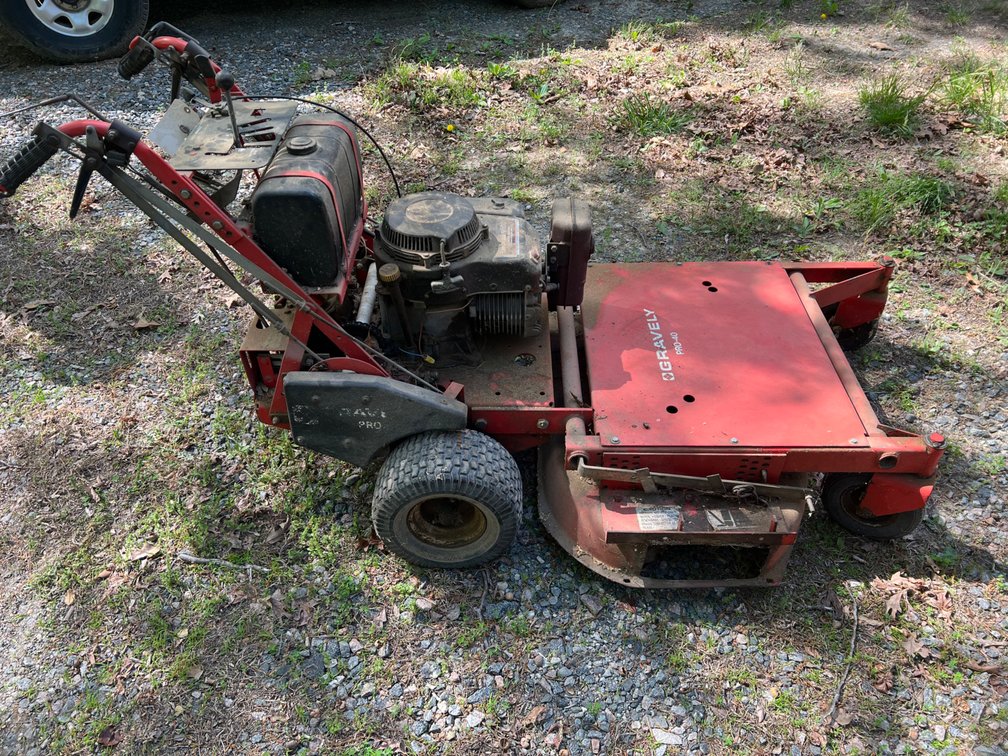 Gravely Pro-40 walk-behind lawn mower
