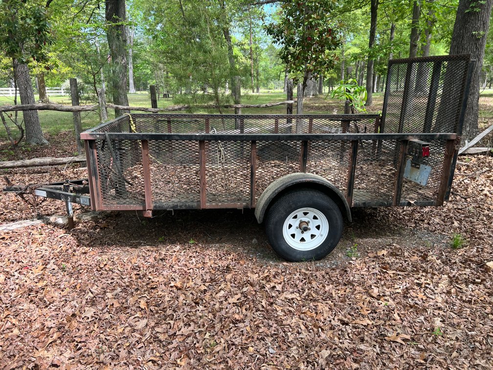 2001 Landscape trailer clear title