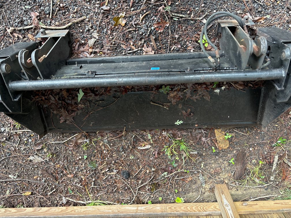 Quick attach 4 in 1 bucket; fits lot # 30