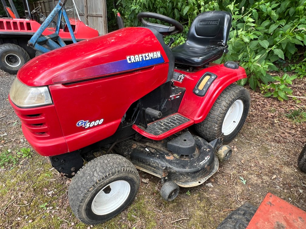 Craftsman GT500 lawn mower 
