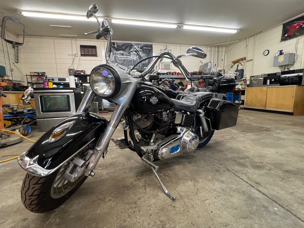 1978 Harley Davidson FLH (shovel-head)