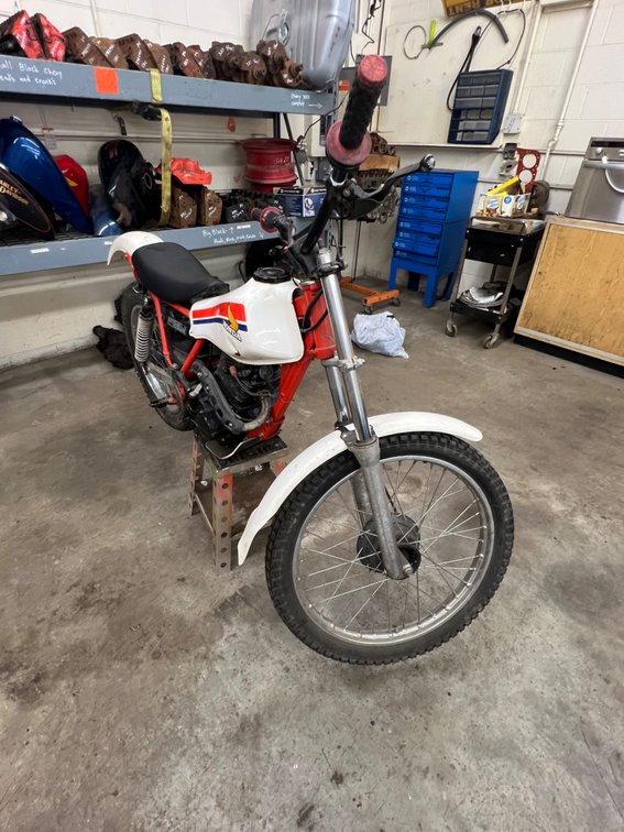 1986 or 87 Honda TLR200 Reflex