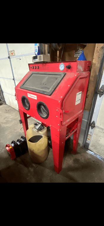 Dynamo SBC350 sand blaster/parts cleaner media cabinet 
