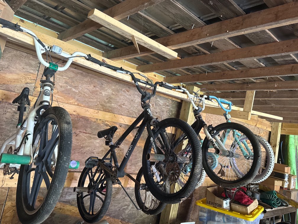 4 Children’s Bikes 