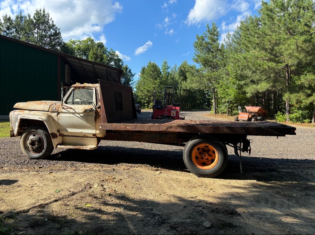 1974 Ford F500 flat bed dump body