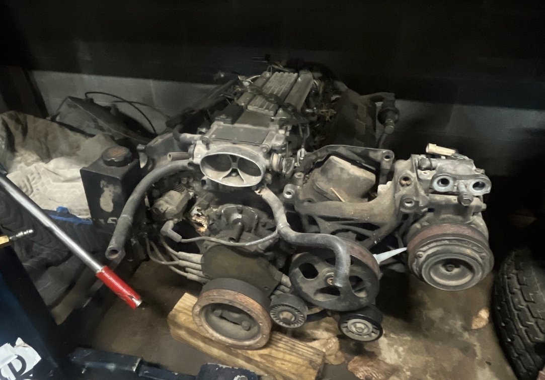 Corvette motor 81k miles 5.7 350