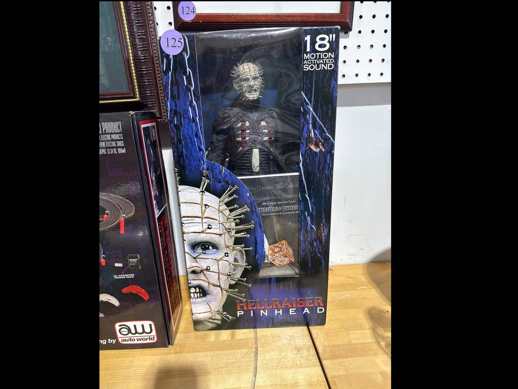 Hellraiser Pinhead Action Figure