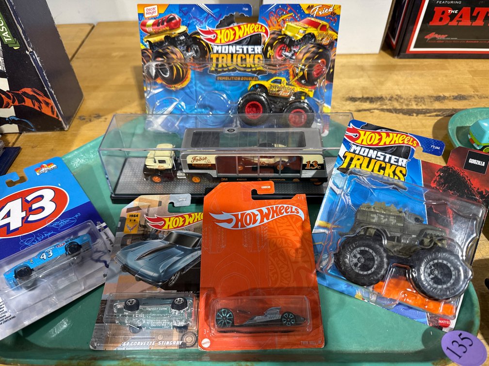 6 Collector Cars/Trucks 