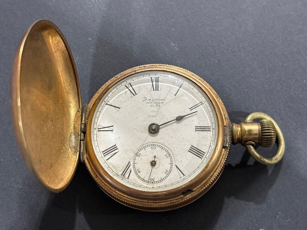 Antique American Waltham pocket watch, goldtone
