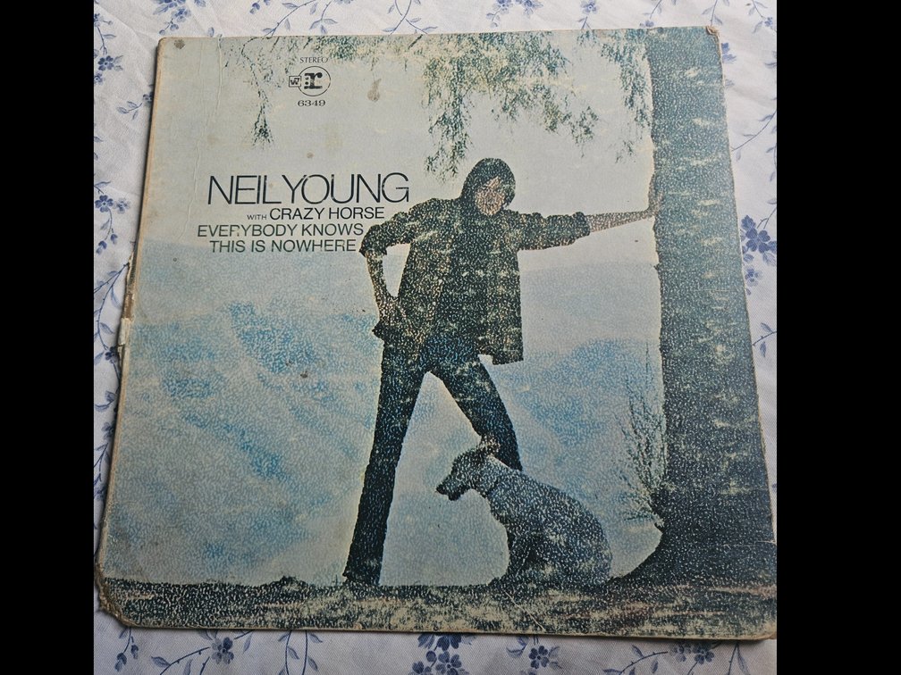 Neil Young with Crazy Horse - Everybody Knows This is Nowhere - LP