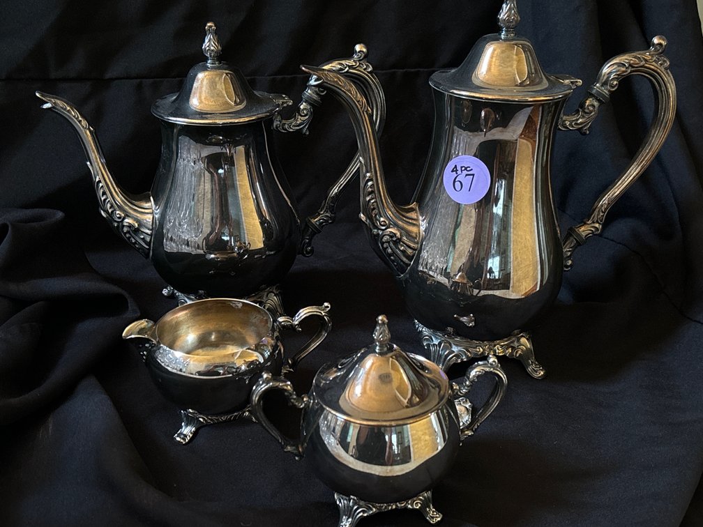 Oneida silverplate 4 pc tea set; one foot need resoldered