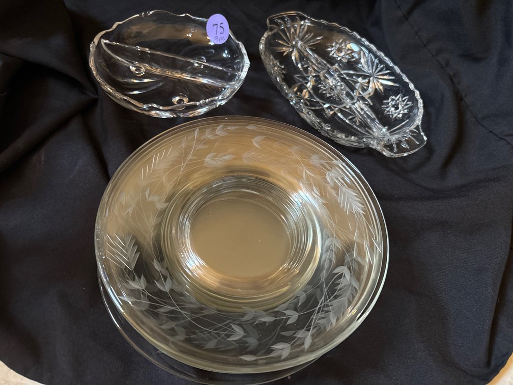 8 pc vintage glass lot; etched dessert plates, etc