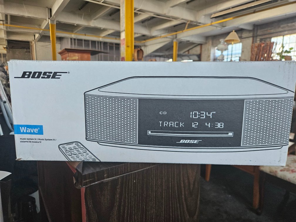 BOSE Wave Music System IV - New in box