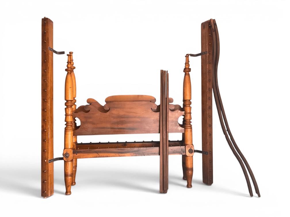 Colonial Canopy Rope Bed