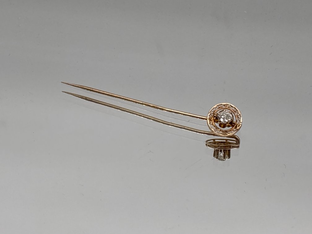 10K Yellow Gold Diamond Centered Stick Pin