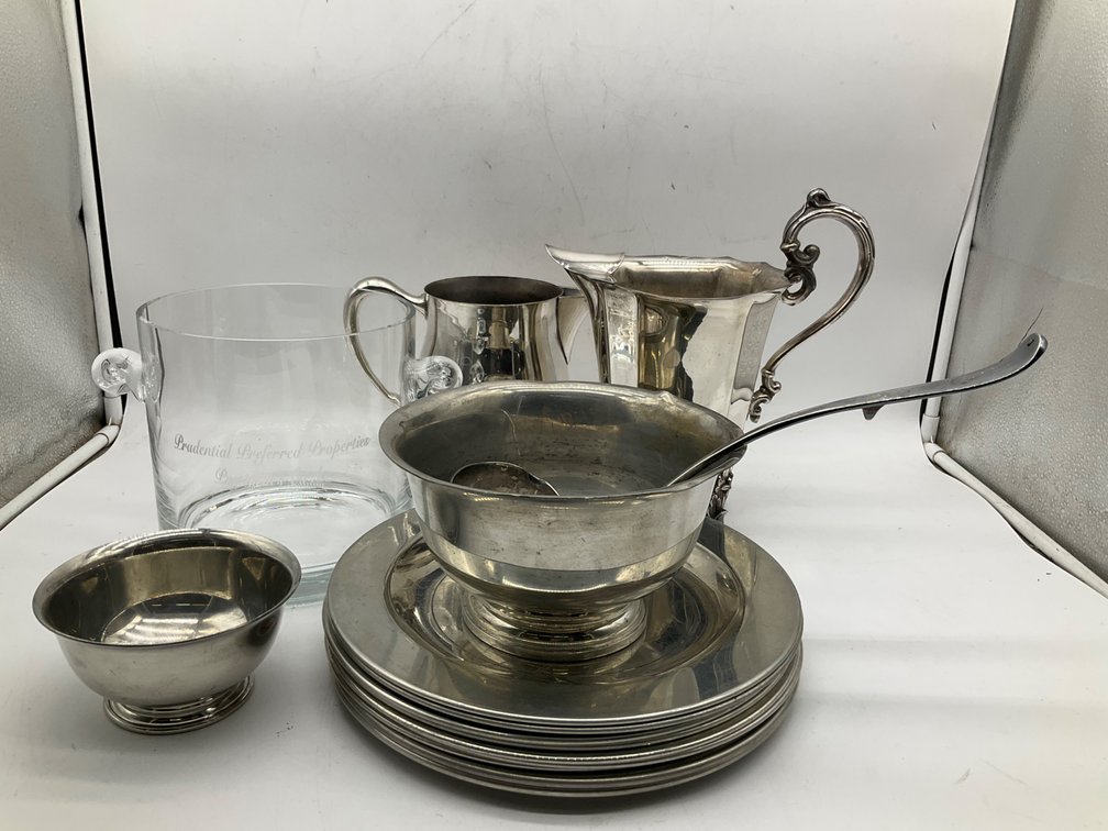 Silverplate & Pewter Table Items