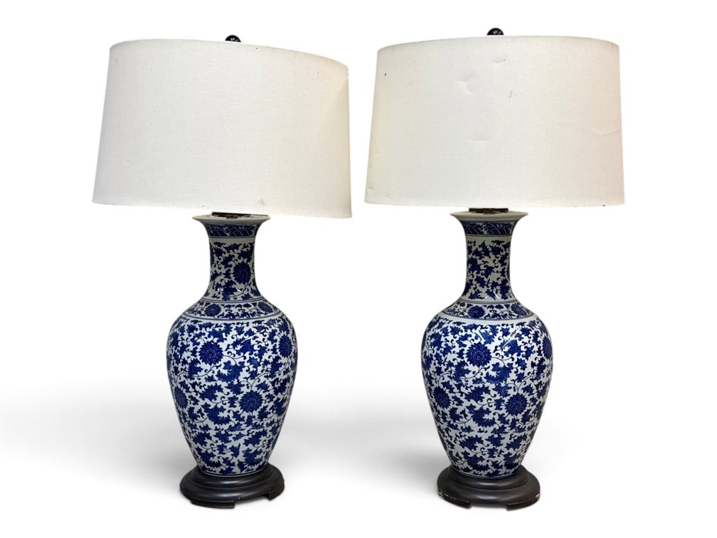 Chinese Porcelain Blue and White Table Lamp Pair